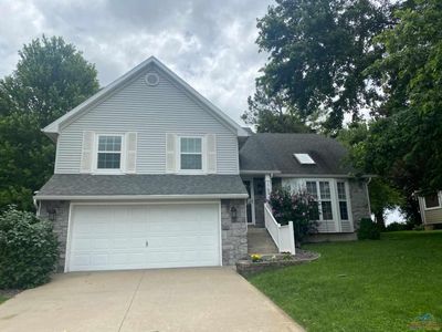 1730 E Timber Ridge Dr, Sedalia, MO, 65301