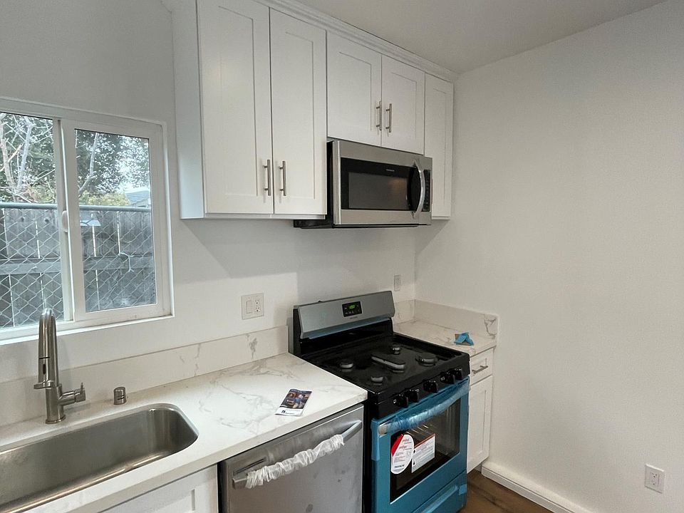 1st image of 10722 Nassau Ave