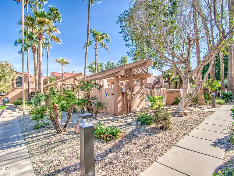 5640 E Bell Rd #1010 — Photo 36