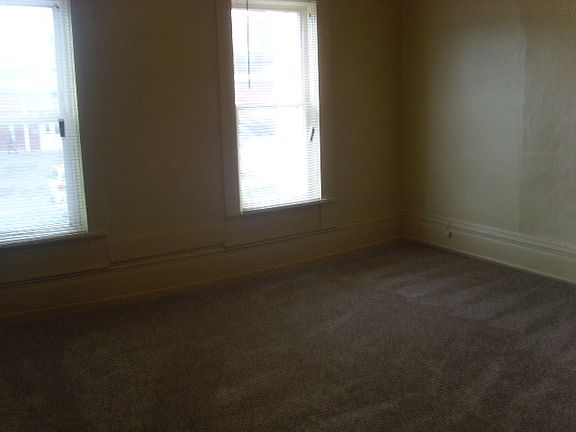 4th image of 45 Main St #1