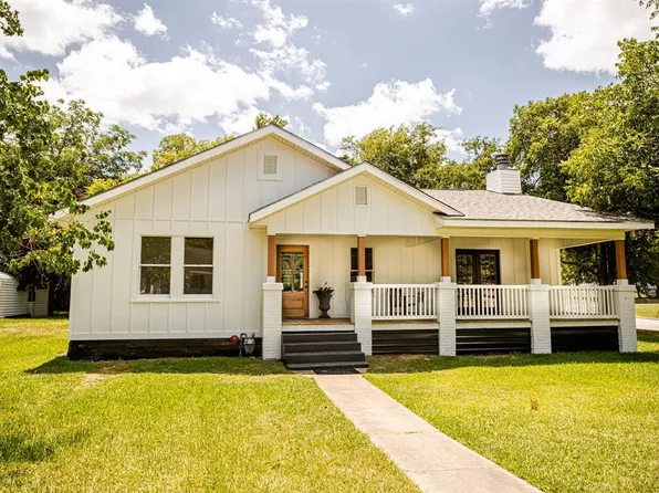 1600 Morgan St, Brenham, TX 77833
