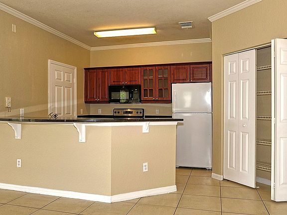 4th image of 3751 Conroy Rd APT 2331