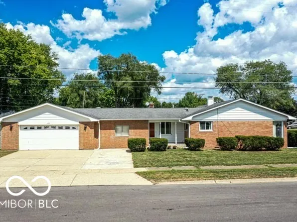 432 W Park Dr, Edinburgh, IN 46124