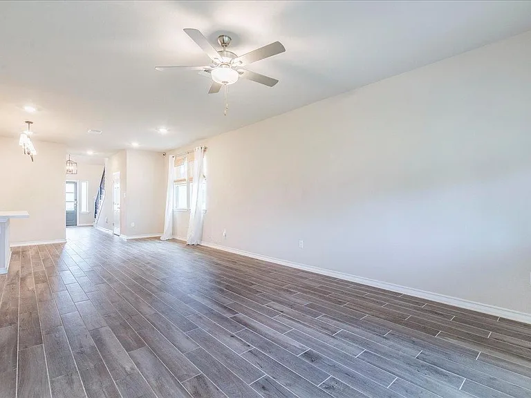 133 Papaya Dr — Photo 15