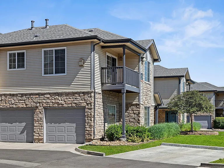 Alder Peak Townhomes — Photo 39