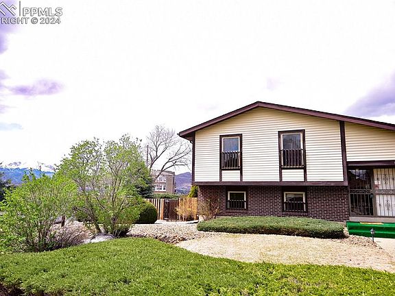 2nd image of 6712 Prince Cir
