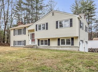 17 Fletcher Rd, Westford, MA 01886