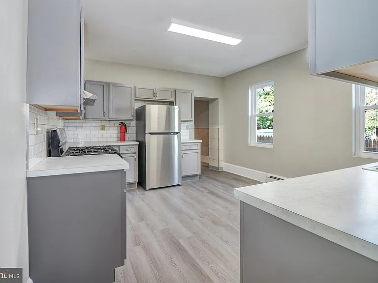 24 New Trent St — Photo 22