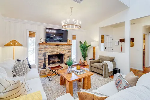 113 Margarita Rd #ID1546210P Photo 1