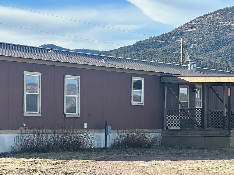 75 Ouray Rd — Photo 1