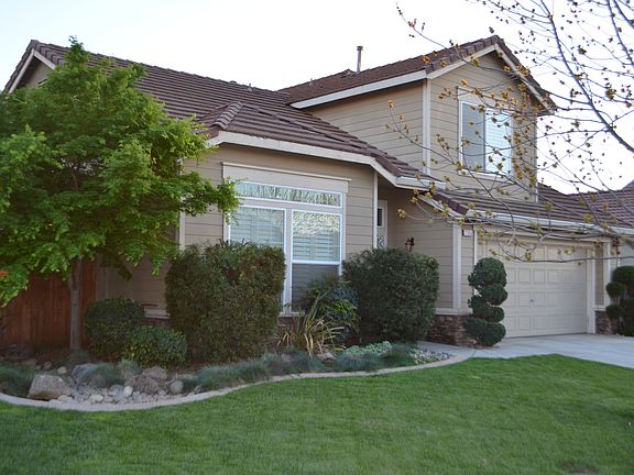 2nd image of 2668 Silverbell Dr
