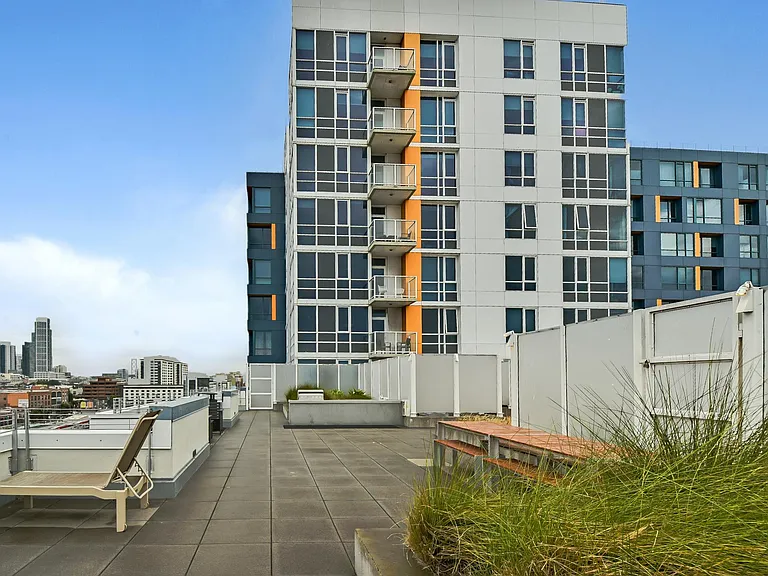 300 Berry St #806 — Photo 36
