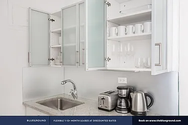 Rented by The Blueground