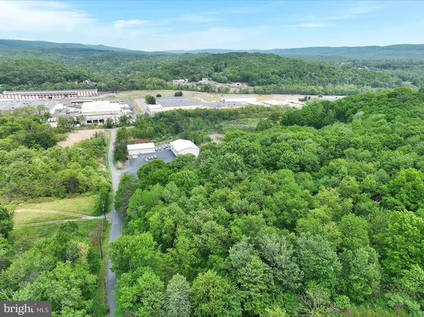 0 Tunnel Rd, Pottsville, PA 17901
