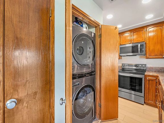 5th image of 12132 Royal Birkdale Row Unit 104E