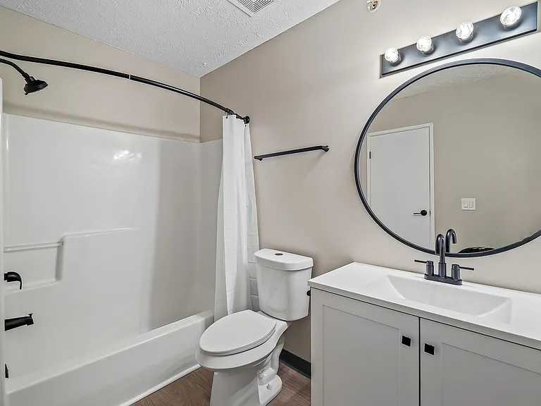 Cherry Tree Village Apartments — Photo 187