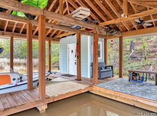 950 Starboard Dr, Bracey, VA 23919