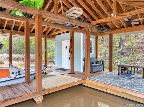 950 Starboard Dr, Bracey, VA 23919