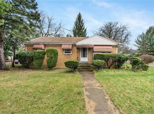 11206 Park Heights Ave, Garfield Heights, OH