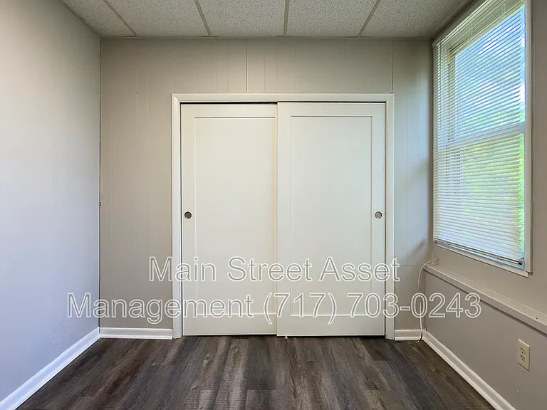 2108 Walnut St #1 — Photo 4