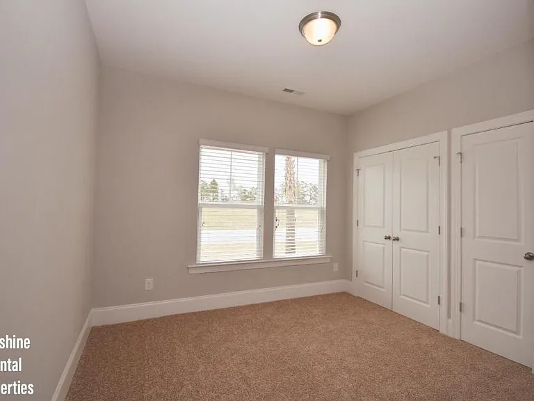 1616 Palmetto Palm Dr — Photo 9