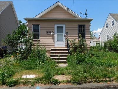 33 Hornsby St, Fords, NJ, 08863