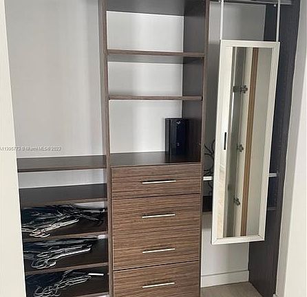 4th image of 700 16th St APT 210
