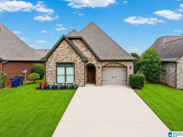 1205 Overlook Dr, Trussville, AL 35173