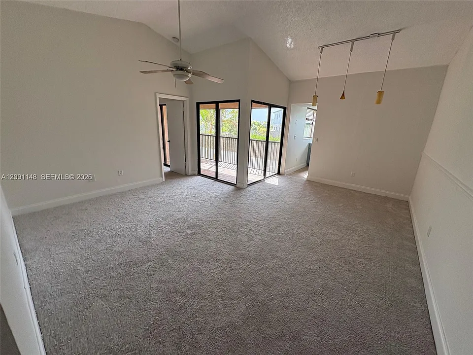 1200 N Liberty Ave #1200I