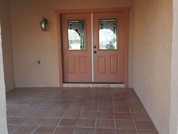 4th image of 2744 Diablo Dr