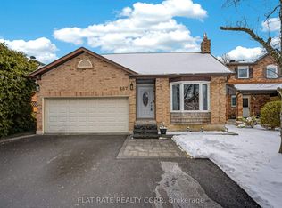 887 Lavis Ct, Oshawa, ON L1K 1W1