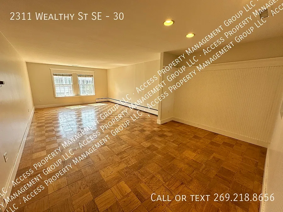 Two Bedroom Two Bathroom East Grand Rapids Condo — Photo 4