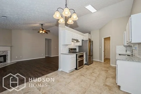 2369 Heatherton Ct — Photo 5