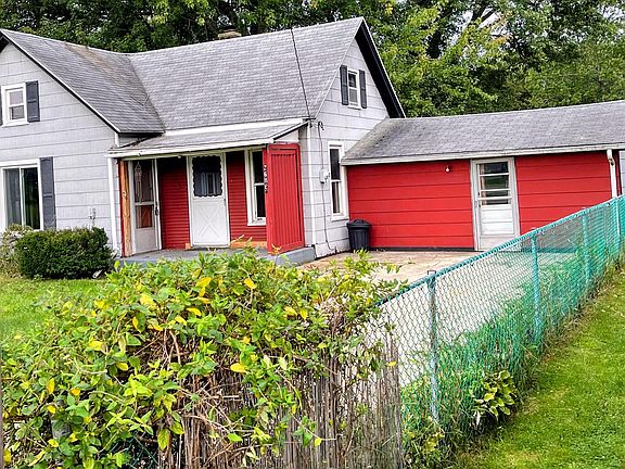 3rd image of 2632 Lincoln Ave