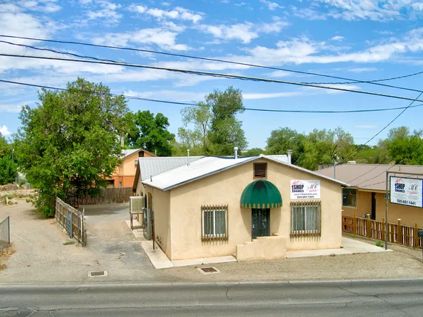 9511 4th St NW, Albuquerque, NM 87114