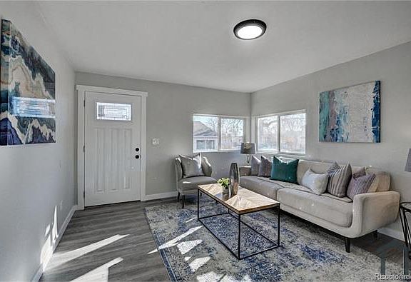 4th image of 3433 W Alaska Pl