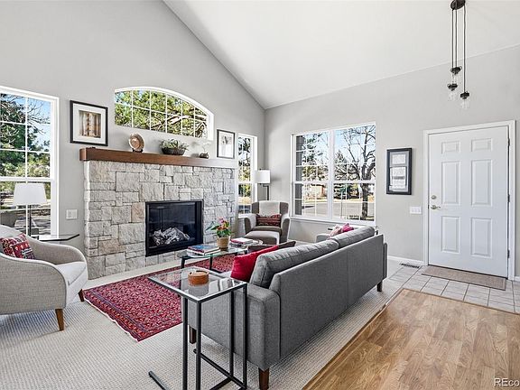 3rd image of 16881 W 63rd Place