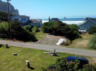 5565 2nd St NW, Tillamook, OR 97141