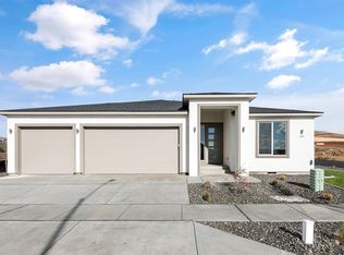 3842 Barbera St, Richland, WA 99352