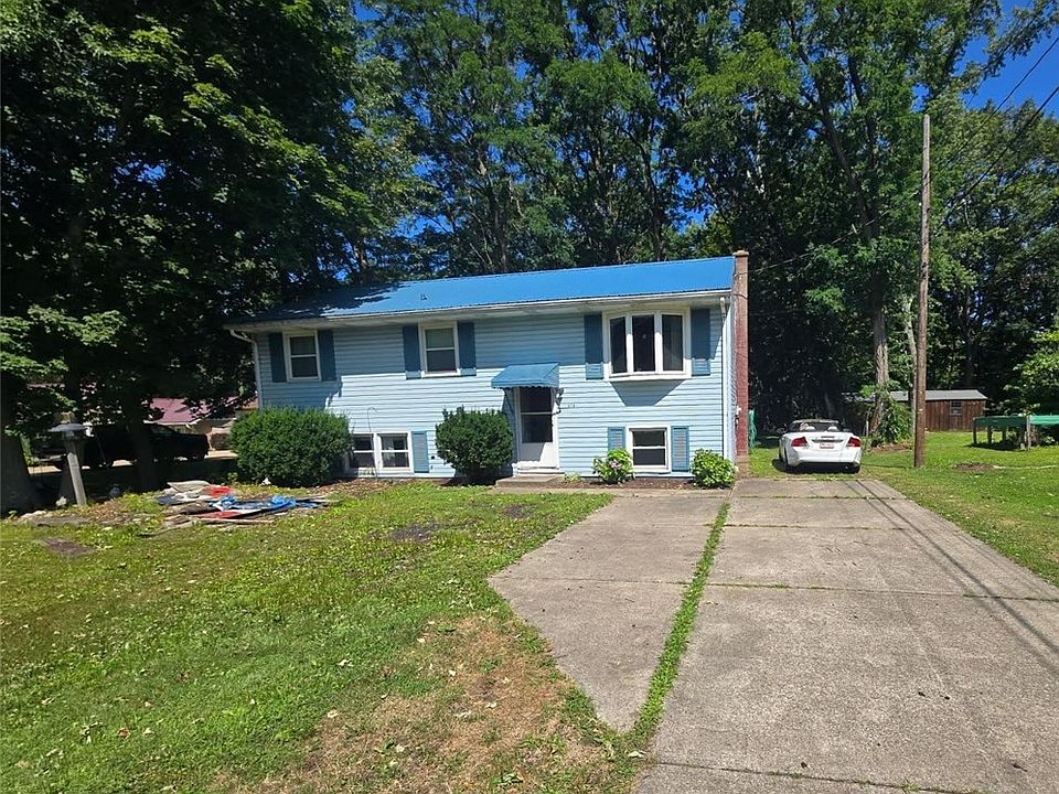 1st image of 470 Glenridge Rd