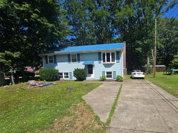 470 Glenridge Rd, Erie, PA 16509