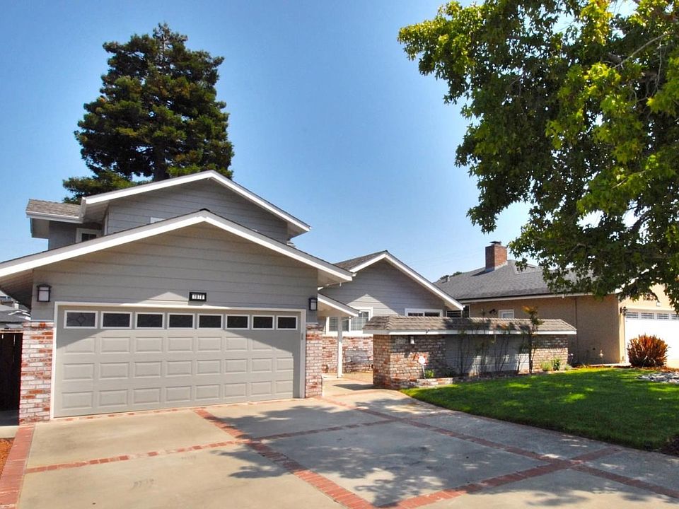 1st image of 1870 Parkview Dr