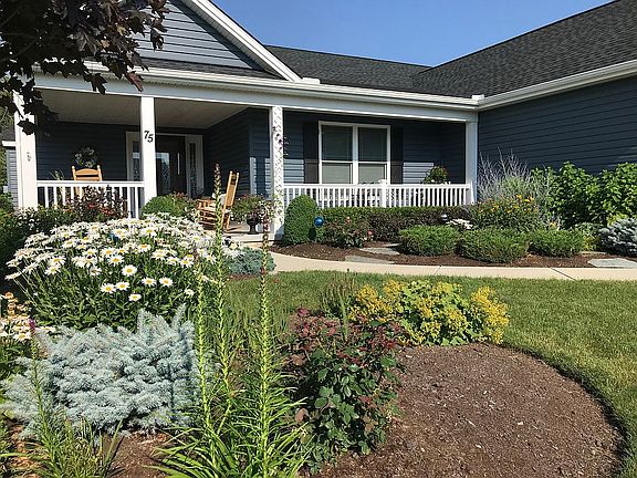4th image of 75 Chancellor Ln