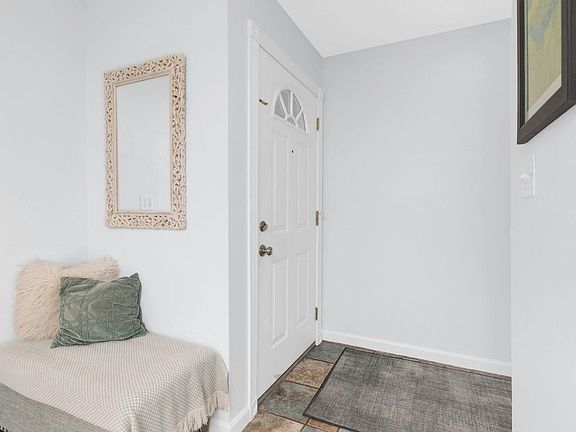 5th image of 1592 Kilkenny St