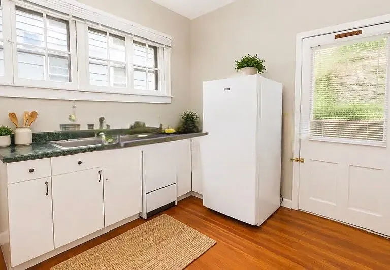 602 Tremont St #2 — Photo 9