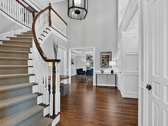 4th image of 4645 Goodheart Ct