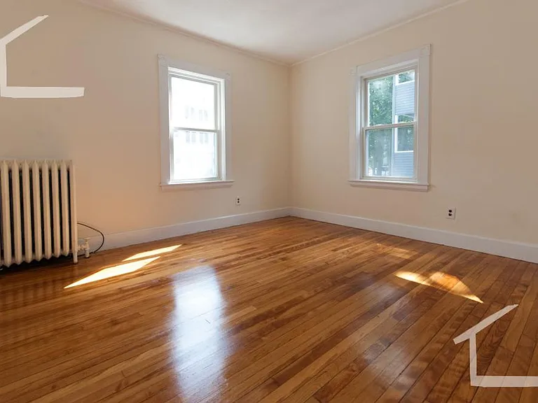 6 Upcrest Rd #1 — Photo 3
