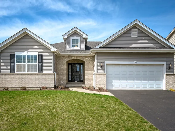 746 N Sunrise Dr, Romeoville, IL 60446