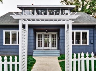 5236 20th Ave NE, Seattle, WA 98105