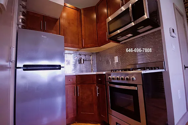 Rented by Meller Maayan S | media 17